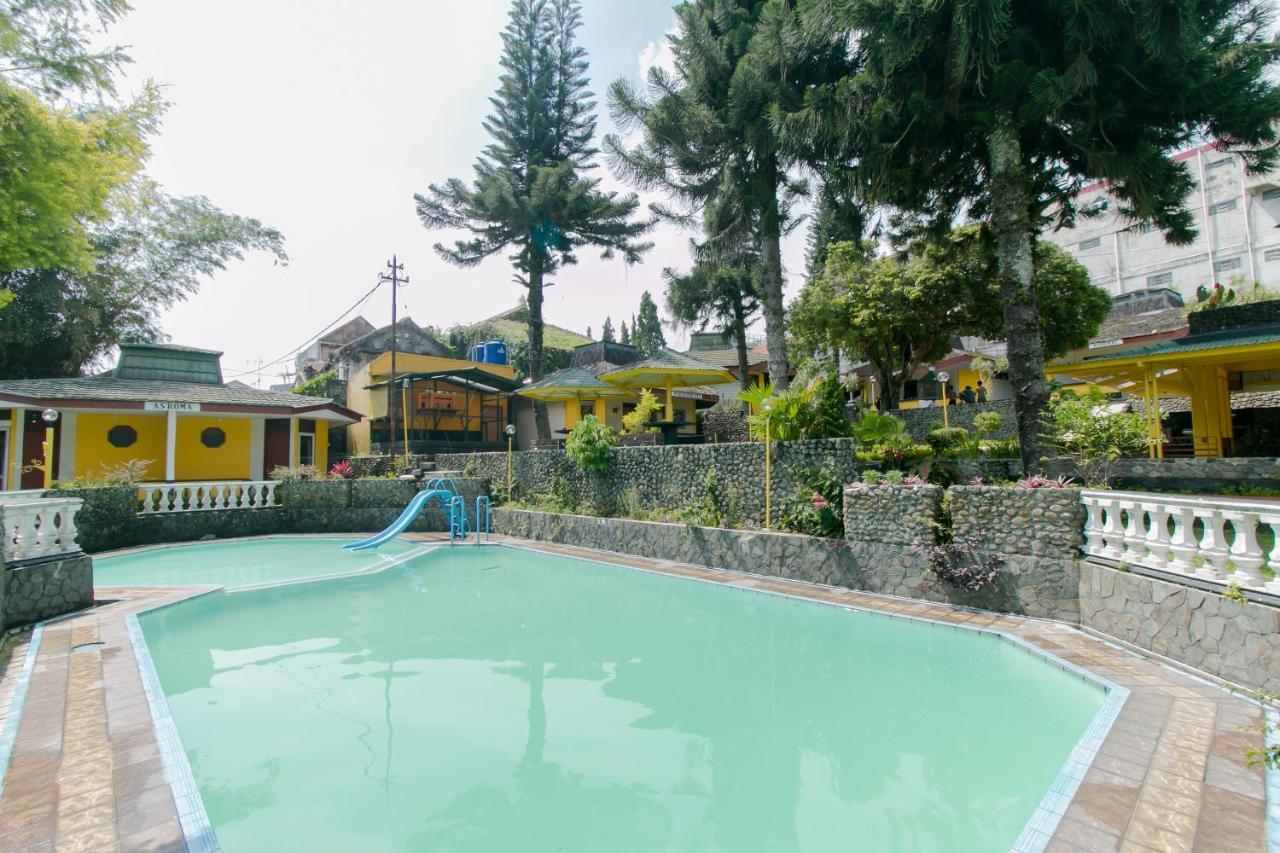 Oyo 1996 Koneng Hotel Cibodas Kültér fotó